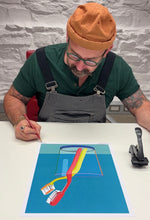 Load image into Gallery viewer, Smooch Me Framed